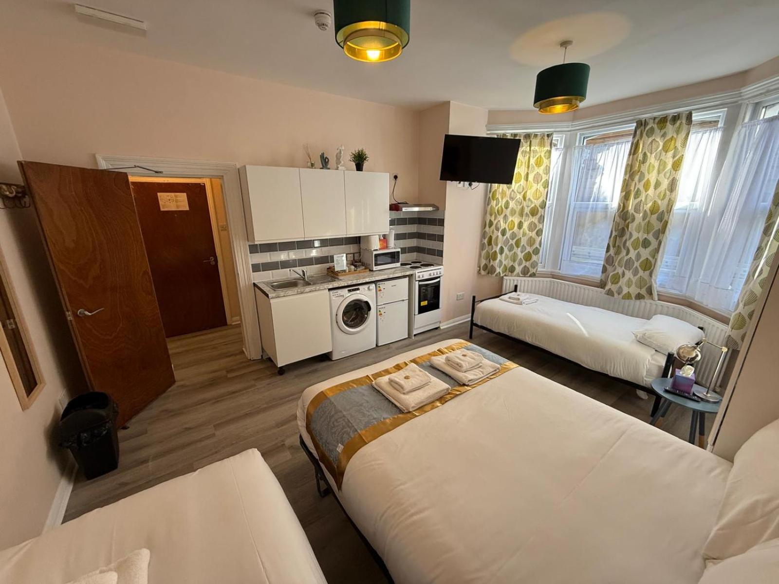 United Lodge Hotel London Exterior photo
